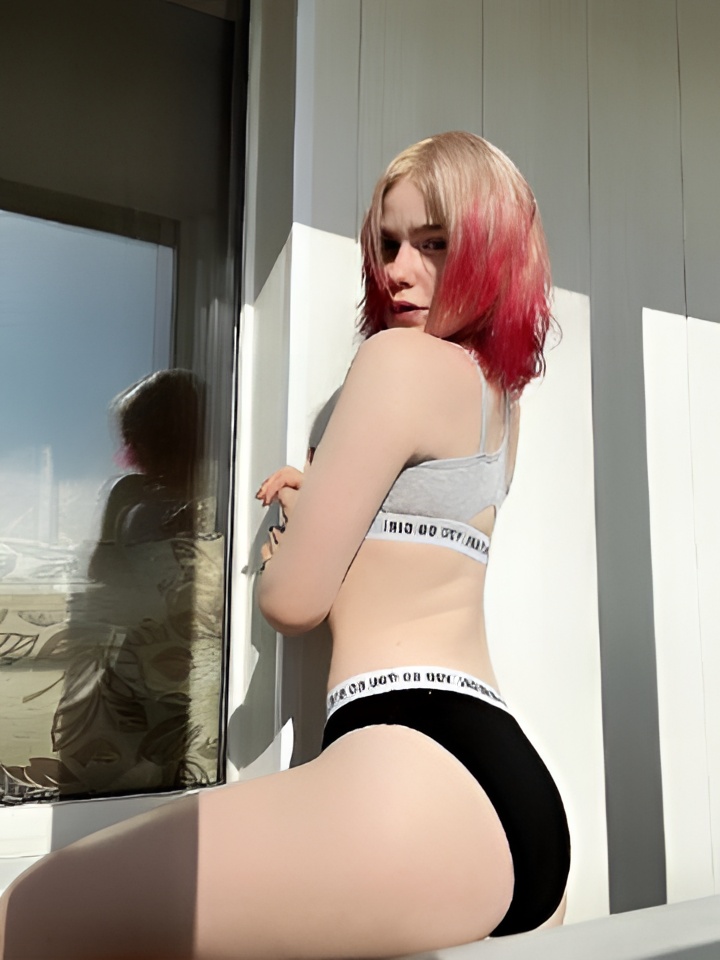 Аврора привлекальеная девушка из Ельня цена от 2500 руб