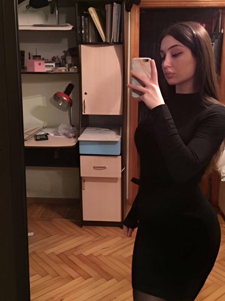 Индивидуалка Эмма, доступна для личного знакомства от 10000 руб