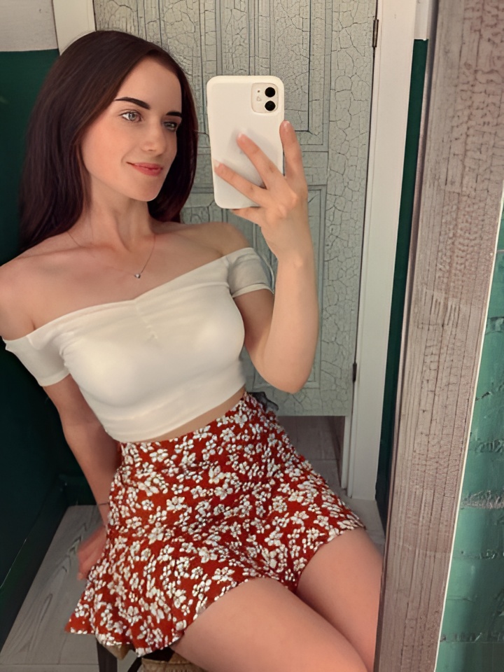 Ида привлекальеная девушка из Ельня цена от 3000 руб