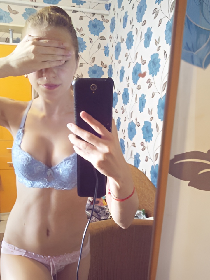 Индивидуалка Карина, доступна для личного знакомства от 2500 руб