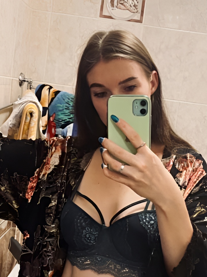 Индивидуалка Лаура, доступна для личного знакомства от 3000 руб