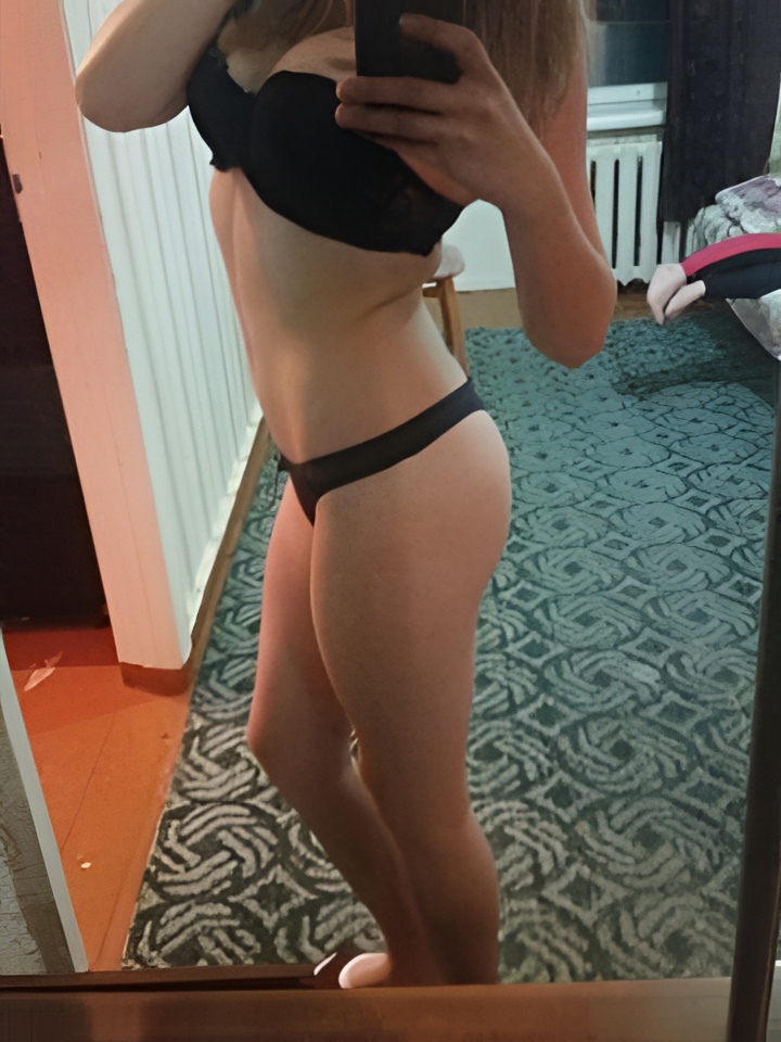 Индивидуалка Юна, доступна для личного знакомства от 5000 руб