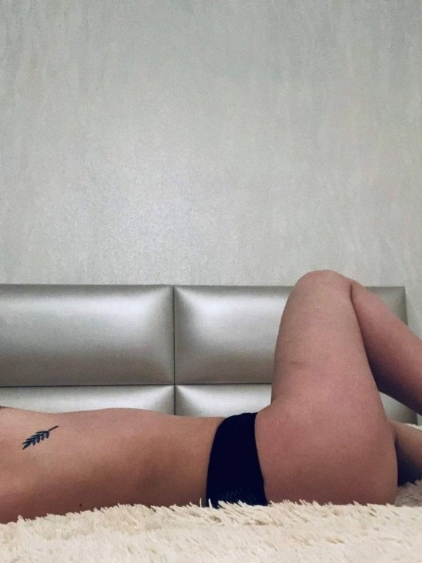 Влада привлекательная девушка из Ельня цена от 3000 руб