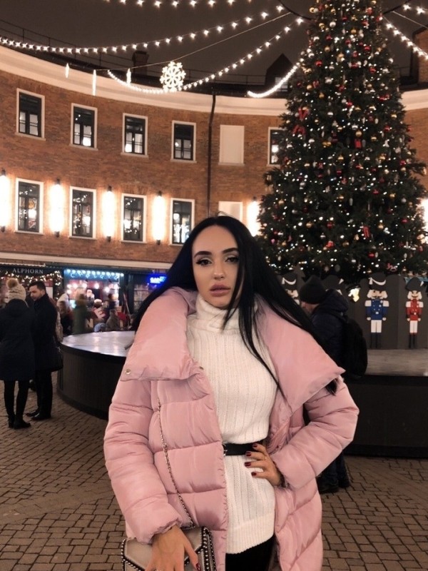 Арина привлекательная девушка из Ельня цена от 3000 руб