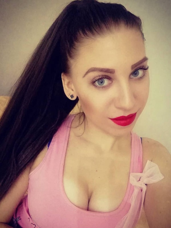 Лана привлекательная девушка из Ельня цена от 3500 руб