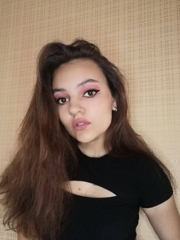 Мирана привлекательная девушка из Ельня цена от 3000 руб