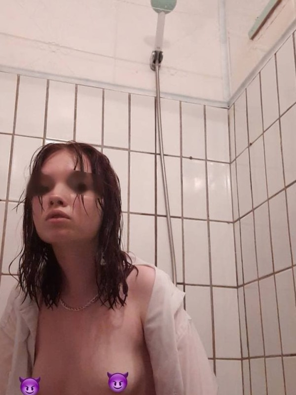 Карина привлекательная девушка из Ельня цена от 3000 руб