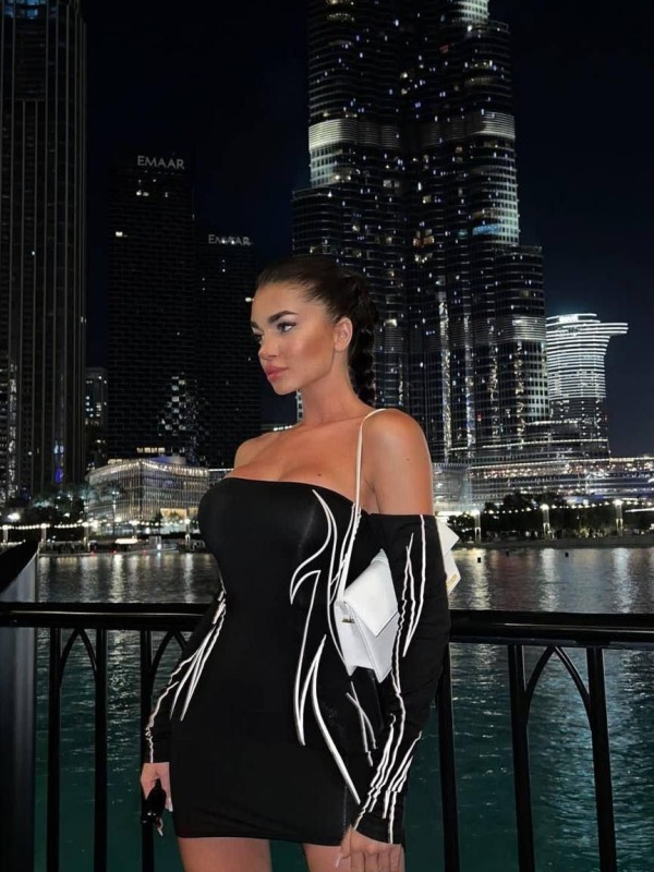 Светлана привлекательная девушка из Ельня цена от 7000 руб